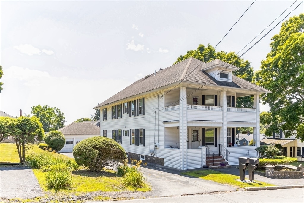 Photo - 12-14-14 Wayside Ave Unidad 1