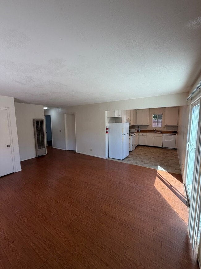 Photo - 1448 Warner St Unidad A
