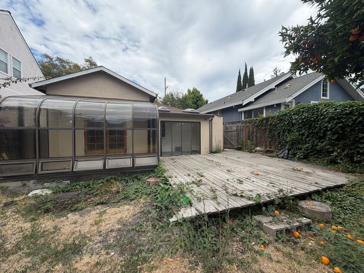 Photo - Charming Rose Garden Home in a Great Location - Coming Soon!