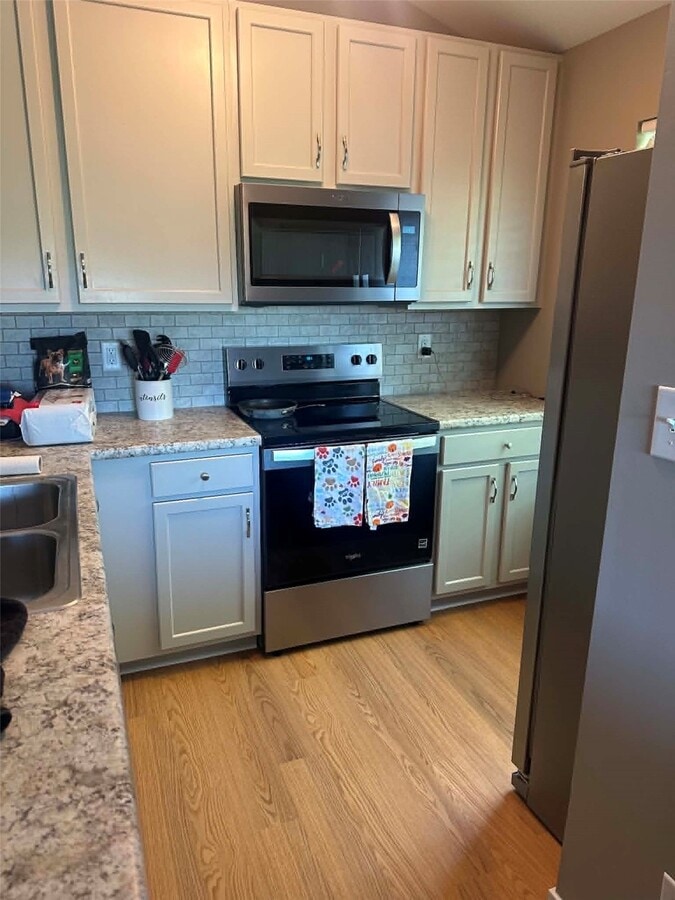 Photo - 4300 Spring Creek Ln