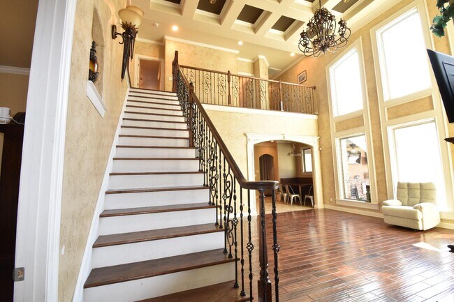 Photo - 7871 Oak Creek Trl