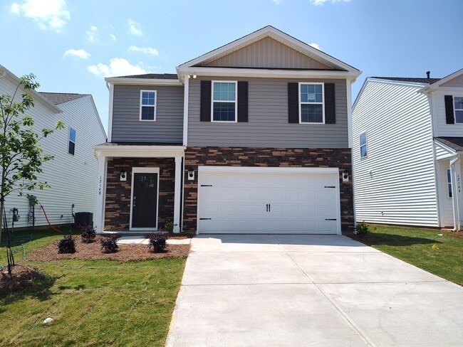 Beautiful home located in the Hamilton Woo... - Beautiful home located in the Hamilton Woo...