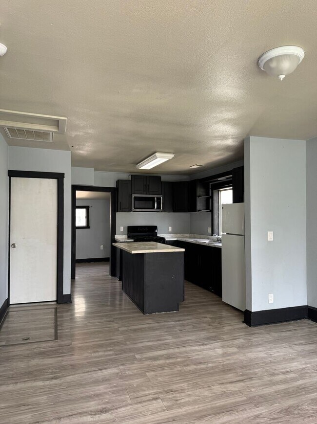 Photo - Super cute 2 bed/2 bath in Carlin