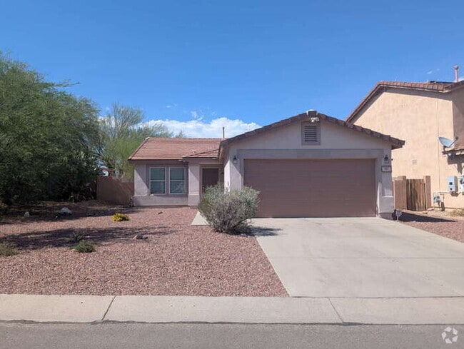 Building Photo - Newly Remodeled Rancho Sahuarita Rental!