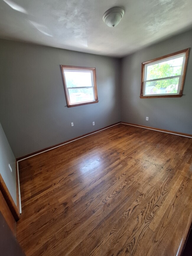 Bedroom #1 upstairs - 4113 Wooded Way
