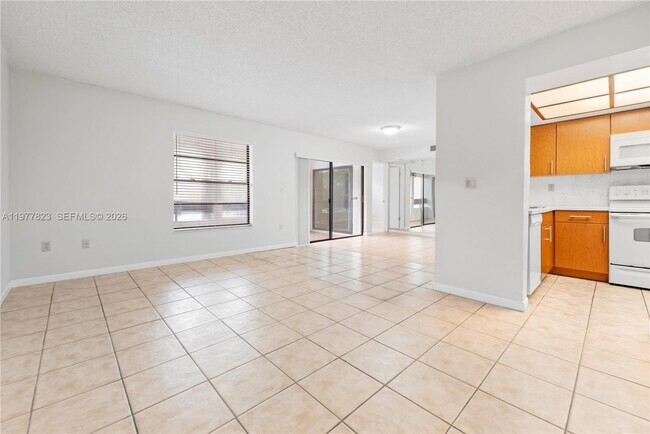 Photo - 9140 SW 123rd Ct Unit 210Q