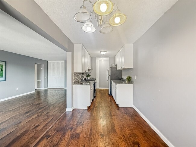 22 Shrewsbury Green Dr Unit I
