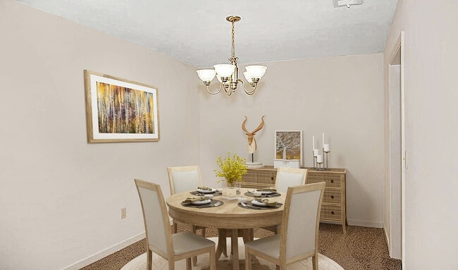 Dining Area - Cottonwood