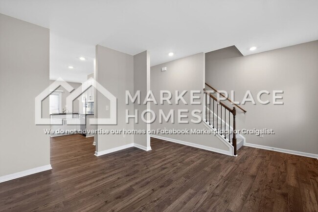 Photo - 923 Elliot Rd