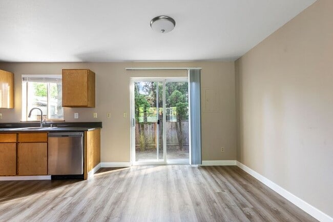 Photo - 17450 SE 82nd Dr