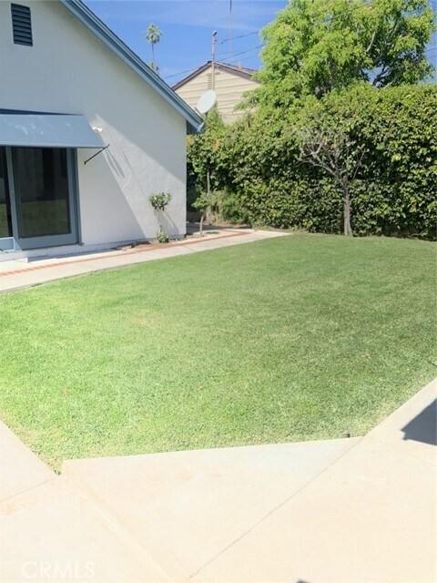 Photo - 1718 Cleveland Rd