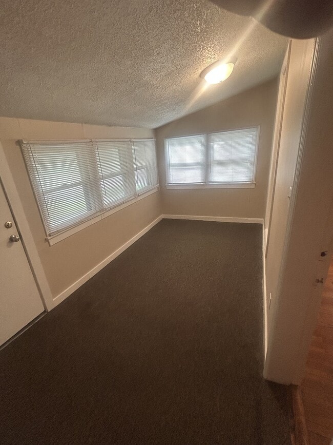 Photo - 50 E Beardsley Ave