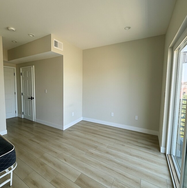 Photo - 1500 Arapahoe St Unit 1500 Arapahoe Street
