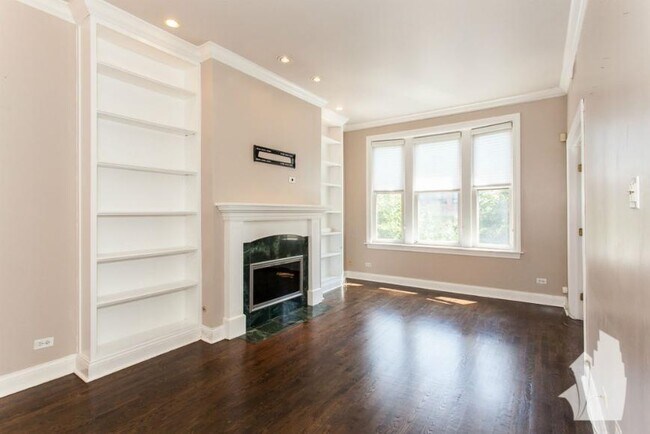 2 bedroom in Chicago IL 60613 - 2 bedroom in Chicago IL 60613 Condo Unit 3852-2