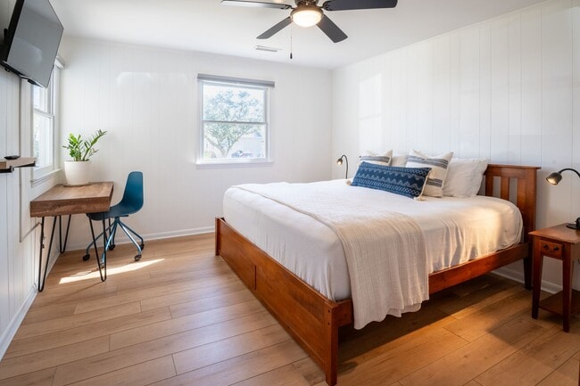 Photo - BEACH HOME NOW AVAILABLE-SHORT OR LONG-TERM