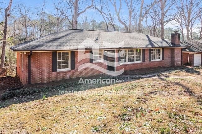 Photo - 718 Baffin Bay Rd