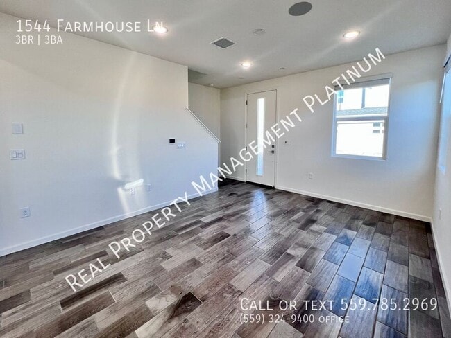 Photo - 1544 Farmhouse Ln