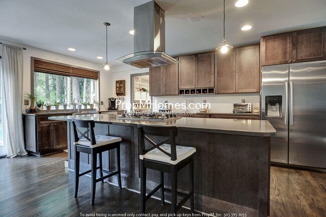 Photo - Charming Updated First Addition Cottage!