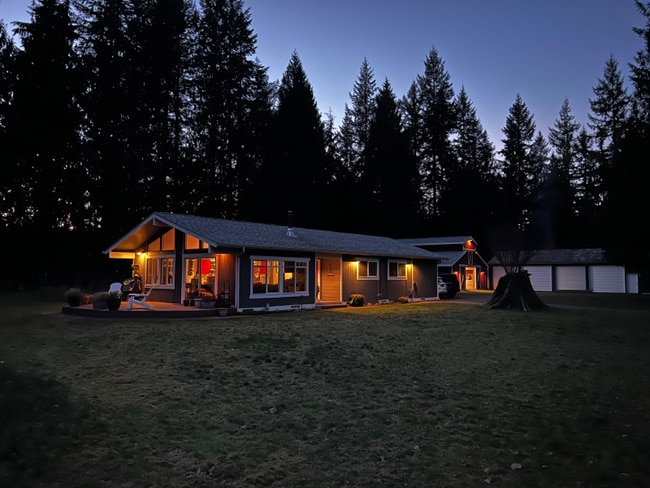 Photo - 13210 250th St NE