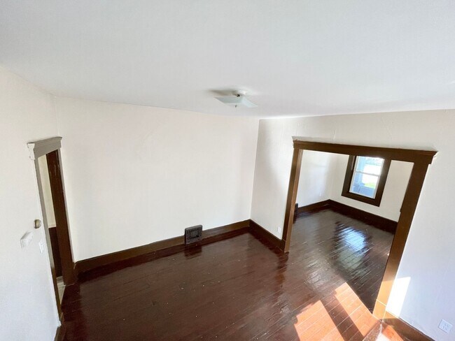 Photo - 1816 -1818 E 29th St Unit 1818