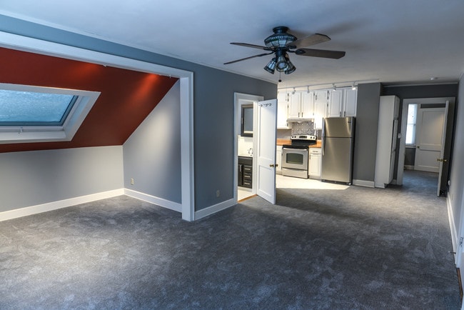 Building Photo - 2800 S 32nd Ave Unit 2 Rental