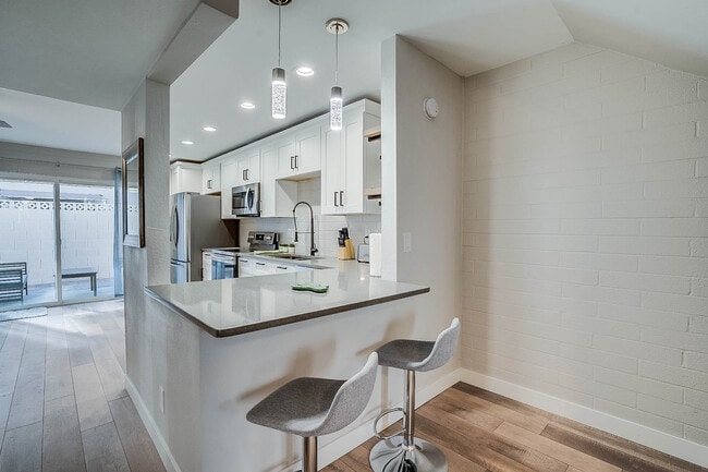 Photo - 4848 N Woodmere Fairway Unit 2