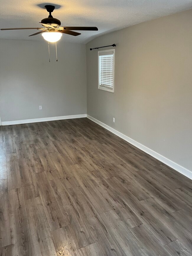 Photo - 1133 Culbert Dr