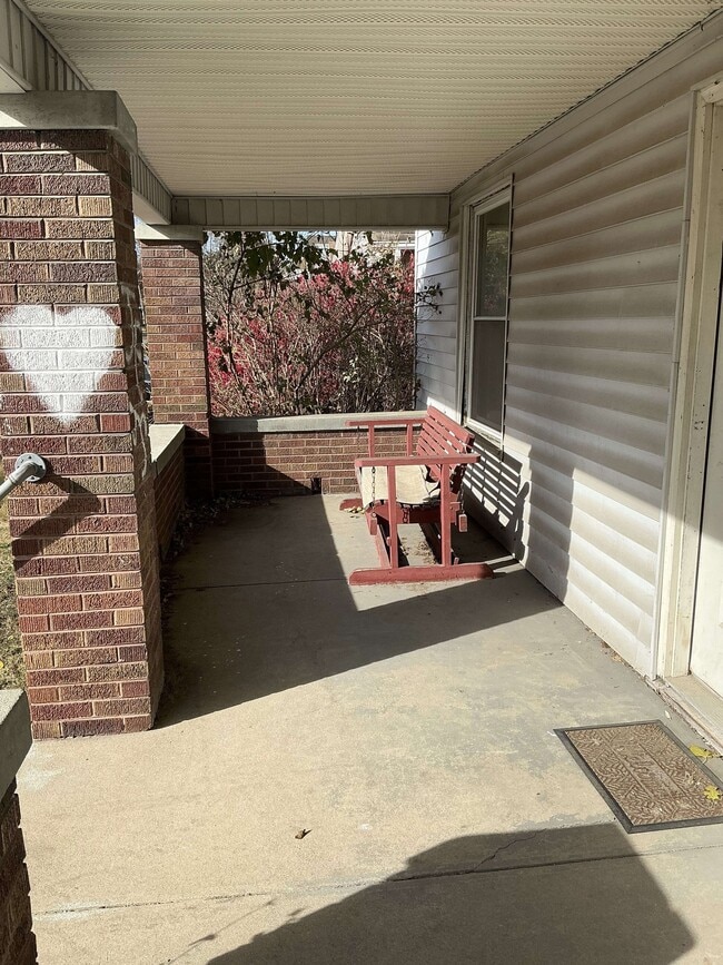 Photo - 2124 1st Ave