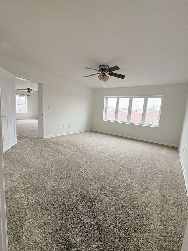 Photo - 24 Rosette Ln