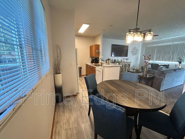 Photo - 6241 Holdrege St