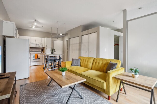 Photo - 616 Washington Ave S Unidad SI ID1014638P