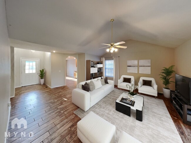 Photo - 711 N Jonathan Ave