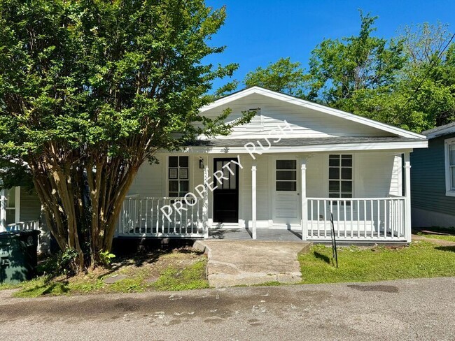 Building Photo - 4529 Balcomb St Rental