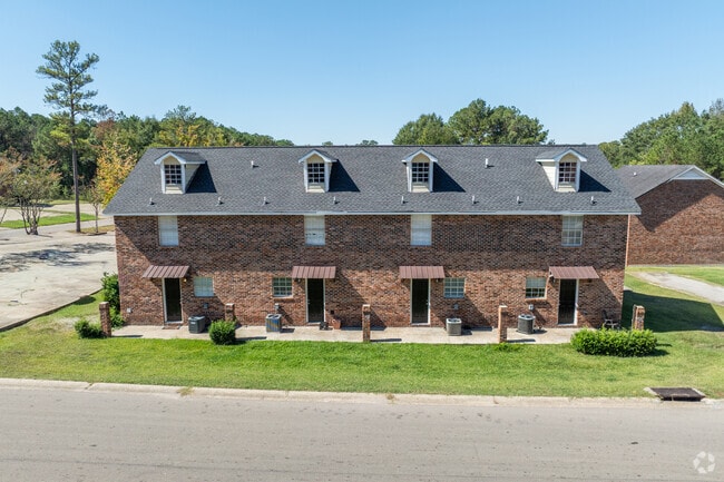 Photo - Newly Major Renovated Beverly Manor