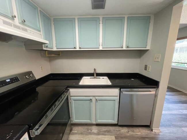 Photo - Charming 2-Bed, 2-Bath Condo in Prime Location Near Cherry Creek Unit 226