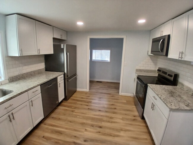 Photo - 2311 W Godman Ave