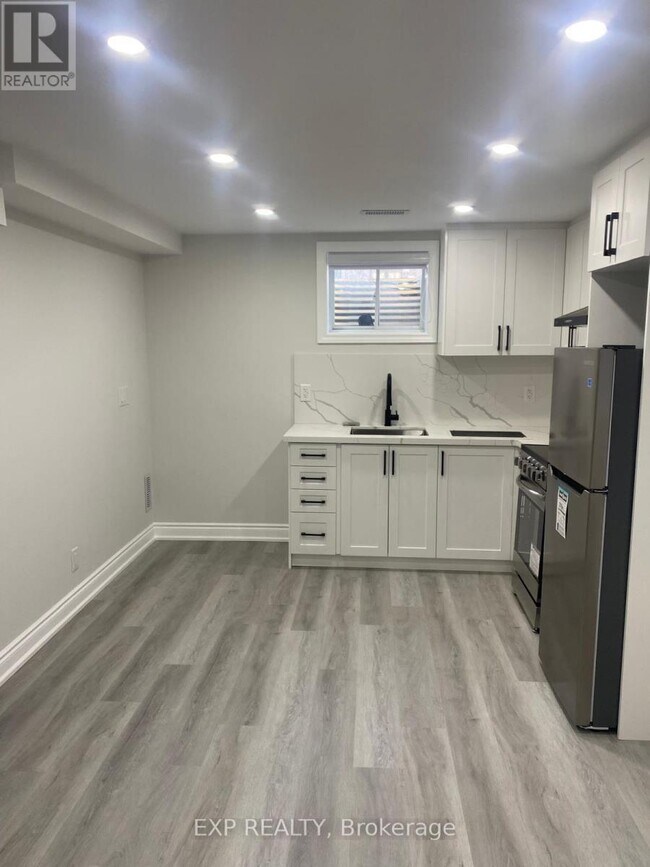 Photo - 841 Tea Landing