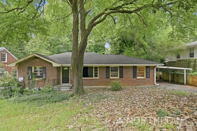 Building Photo - 1003 Forrest Blvd