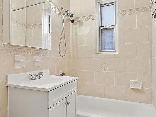 Photo - 41-15 45th St Unit 3D