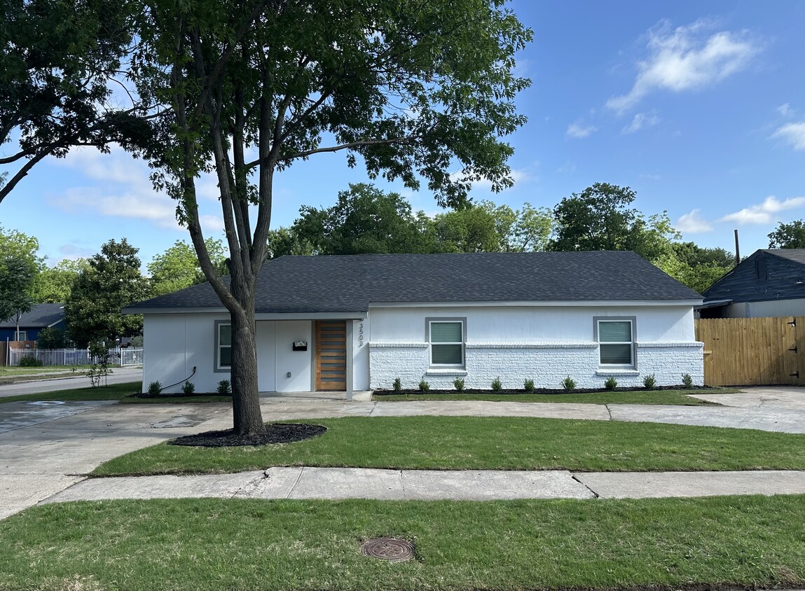 Photo - 3503 Fontana Dr (Dallas, TX)