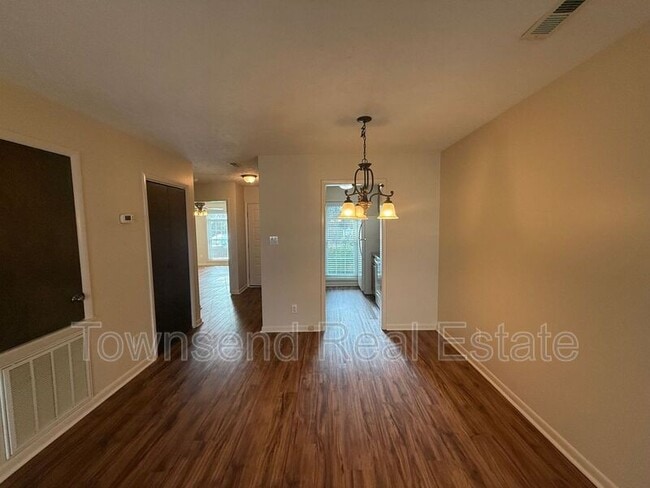 Photo - 2752 Helaman Ct