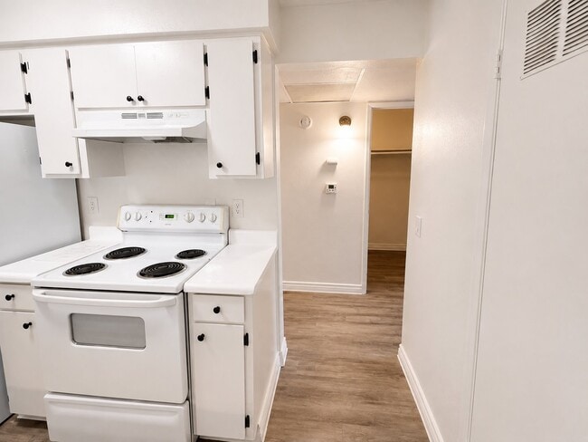 13950 Foothill Blvd Unit 111