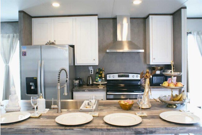 Photo - 501 Mesquite Rd