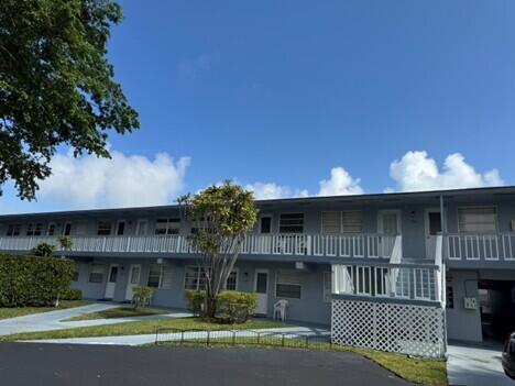 Photo - 751 Pine Dr Unidad 104