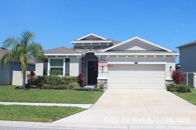 Building Photo - 33163 Sand Creek Dr Rental