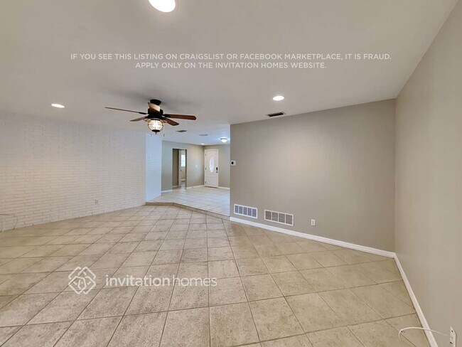 Photo - 14510 Apache Ave