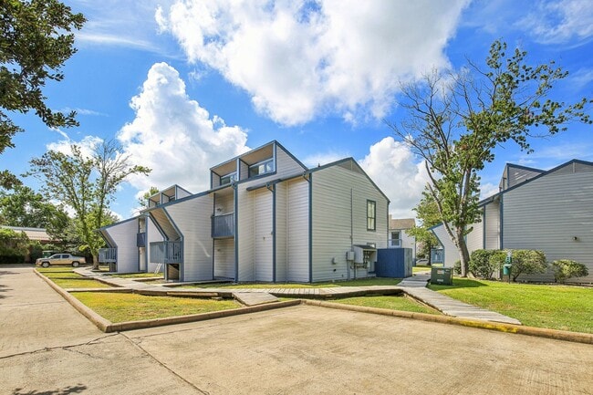 13151 Walden Rd Unit 212