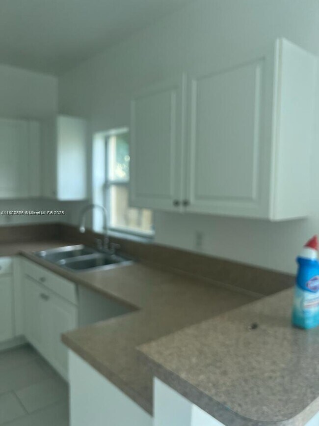 Photo - 4113 NE 24th Dr