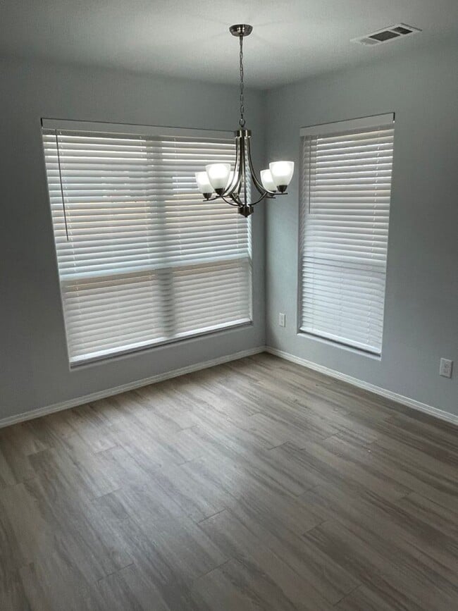 Photo - NOW PRELEASING: 3 bed/ 2 bath in Odessa!