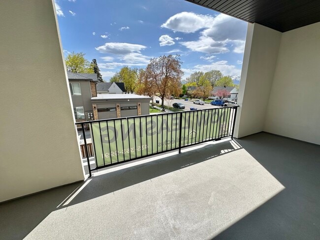 Photo - The Main Unit 105 Bedroom 2